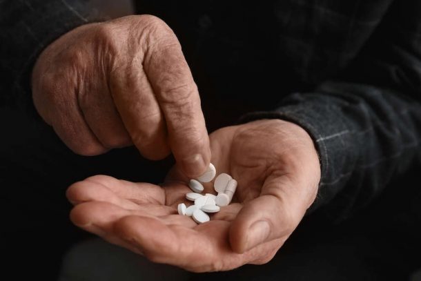 Opioid Epidemic Will Get Worse, Researchers Says