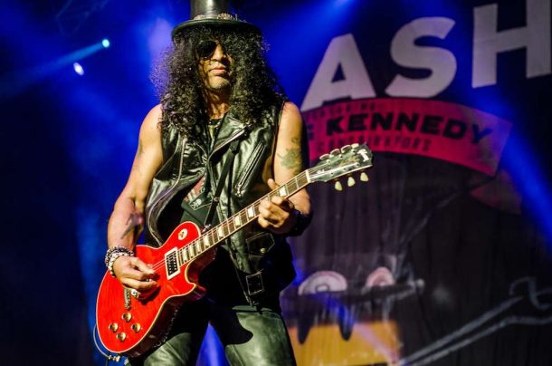 Slash Reflects On Hitting Rock Bottom, Getting Sober