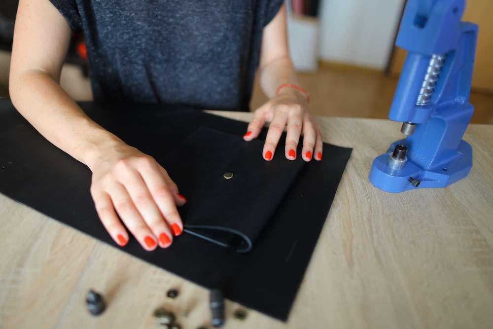 Handbag Maker Celebrates 3 Years Of Helping Employees Stay Sober
