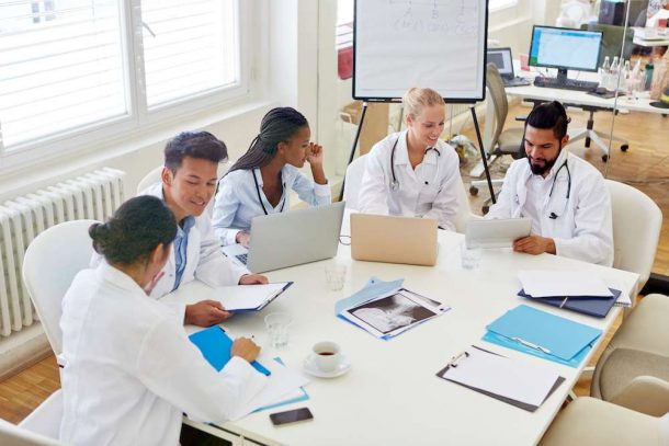 Medical Schools Rethink Training Amid Opioid Epidemic