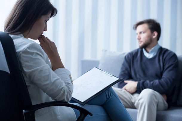 Treating Chronic Depression: Which Form Of Therapy Wanes Over Time?