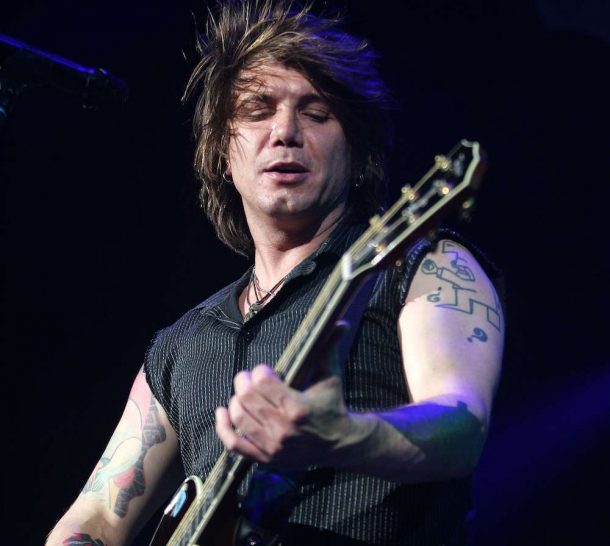 Goo Goo Dolls’ Johnny Rzeznik: Sobriety Make Me A Better Person