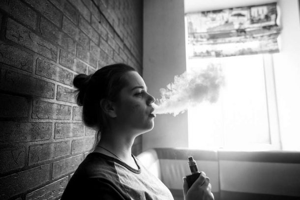 Teens Hospitalized For Vaping-Related Breathing Problems 
