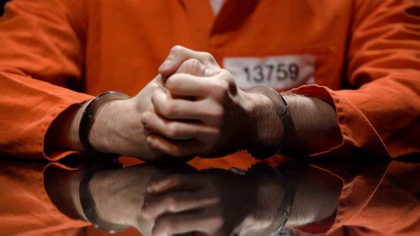 Kansas Prisoner To Get Medication-Assisted Treatment, But Others Won’t  
